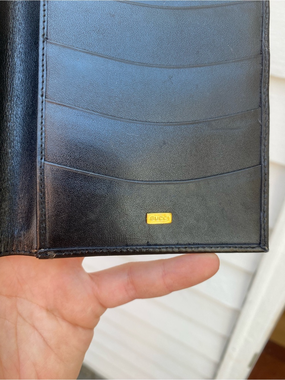 Vintage Gucci Black Leather Long Wallet with Gold Corner Accents - Picture 6 of 17